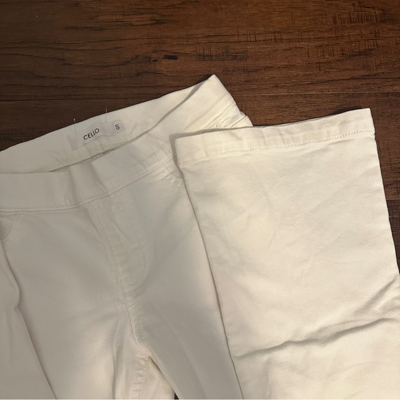 White Pants - Picture 3 of 4